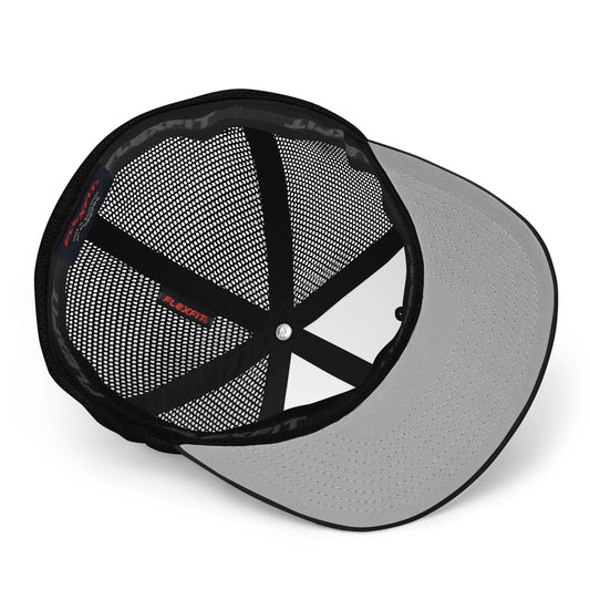 SCRIPT D_asymmetrical design position-Closed-back trucker cap